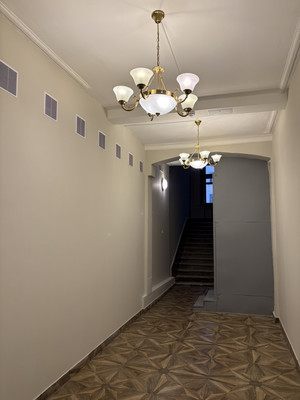 Продам двухкомнатную (2-комн.) квартиру, 7-я В.О. линия, 38, Санкт-Петербург г