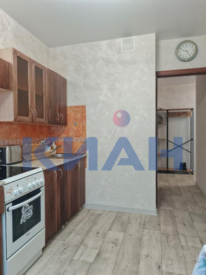 Сдам двухкомнатную (2-комн.) квартиру, Анатолия Гладкова ул, 8а, Красноярск г