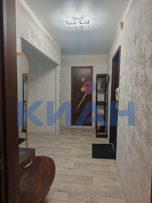 Сдам двухкомнатную (2-комн.) квартиру, Анатолия Гладкова ул, 8а, Красноярск г