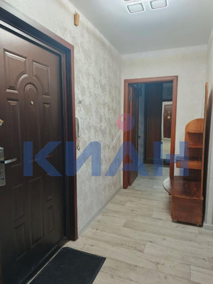 Сдам двухкомнатную (2-комн.) квартиру, Анатолия Гладкова ул, 8а, Красноярск г