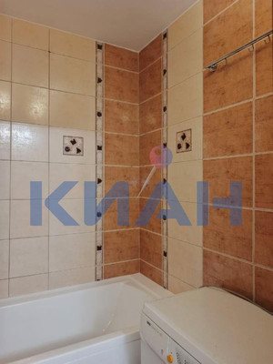 Сдам двухкомнатную (2-комн.) квартиру, Анатолия Гладкова ул, 8а, Красноярск г