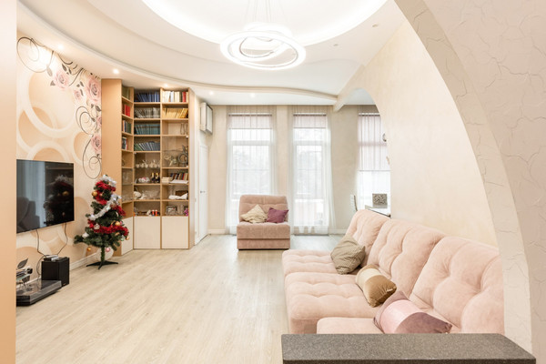 Продам многокомнатную квартиру, Таёжная ул, 8к2, Москва г