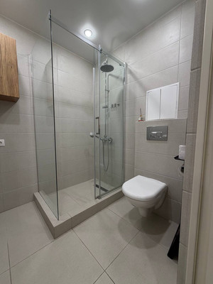 Продам трехкомнатную (3-комн.) квартиру, Фрунзе ул, 35, Туапсе г