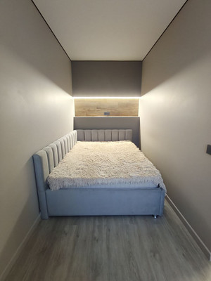 Продам однокомнатную (1-комн.) квартиру, Строителей ул, 113, Ханты-Мансийск г