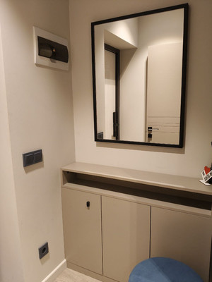 Продам однокомнатную (1-комн.) квартиру, Строителей ул, 113, Ханты-Мансийск г