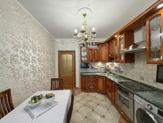 Продам двухкомнатную (2-комн.) квартиру, Ромашина ул, 58к3, Брянск г