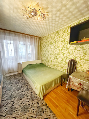 Продам комнату в 12-комн. квартире, Маршала Жукова пр-кт, 20А, Санкт-Петербург г