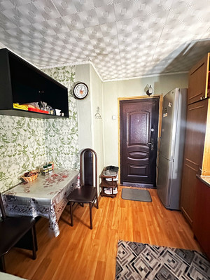 Продам комнату в 12-комн. квартире, Маршала Жукова пр-кт, 20А, Санкт-Петербург г