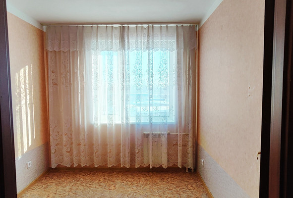Продам двухкомнатную (2-комн.) квартиру, Чапаева ул, 123, Пенза г