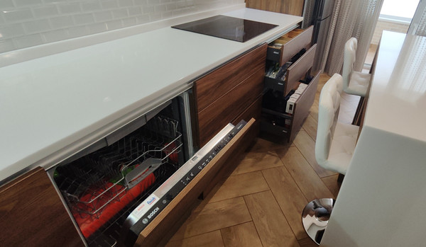 Продам трехкомнатную (3-комн.) квартиру, Мира ул, 40А, Пенза г