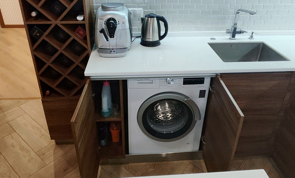 Продам трехкомнатную (3-комн.) квартиру, Мира ул, 40А, Пенза г