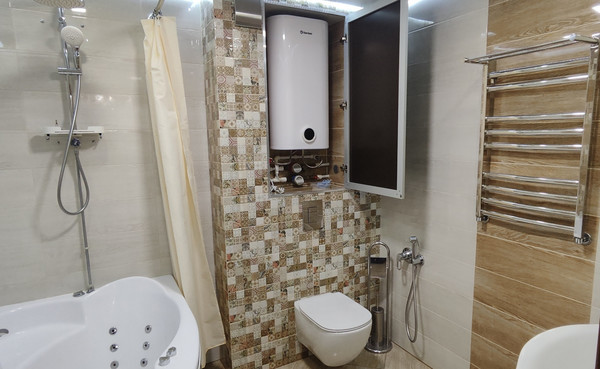 Продам трехкомнатную (3-комн.) квартиру, Мира ул, 40А, Пенза г