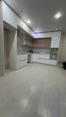 Продам двухкомнатную (2-комн.) квартиру, Среднерогатская ул, 10к1, Санкт-Петербург г