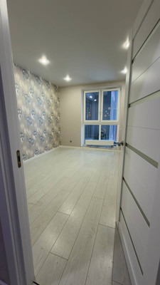 Продам двухкомнатную (2-комн.) квартиру, Среднерогатская ул, 10к1, Санкт-Петербург г