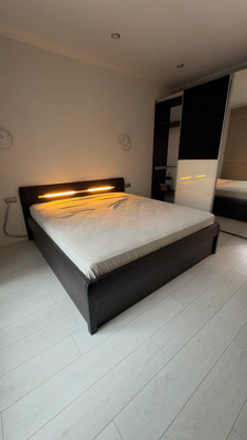 Продам двухкомнатную (2-комн.) квартиру, Среднерогатская ул, 10к1, Санкт-Петербург г