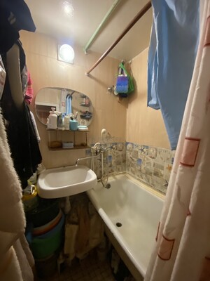 Продам комнату в 3-комн. квартире, Бирюлёвская ул, 21к3, Москва г