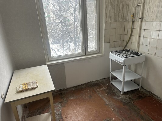 Продам трехкомнатную (3-комн.) квартиру, Конаковский проезд, 4к1, Москва г