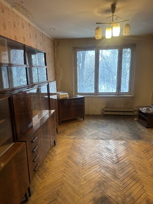 Продам трехкомнатную (3-комн.) квартиру, Конаковский проезд, 4к1, Москва г