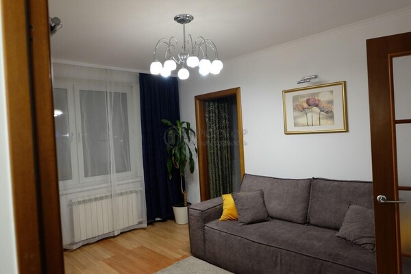 Продам двухкомнатную (2-комн.) квартиру, Маленковская ул, 12, Москва г