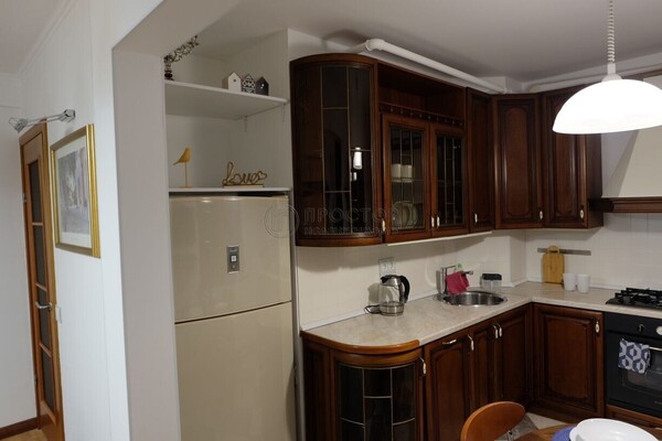 Продам двухкомнатную (2-комн.) квартиру, Маленковская ул, 12, Москва г