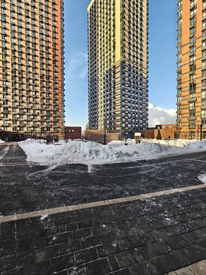 Продам двухкомнатную (2-комн.) квартиру, Стройкомбината проезд, 1, Москва г