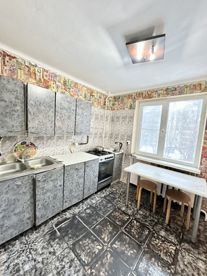 Продам трехкомнатную (3-комн.) квартиру, Зорге ул, 50, Ростов-на-Дону г