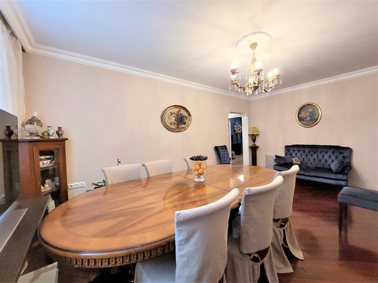 Продам трехкомнатную (3-комн.) квартиру, Академика Комарова ул, 3к2, Москва г