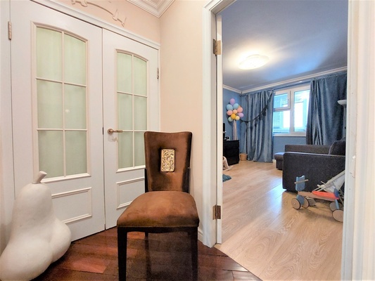 Продам трехкомнатную (3-комн.) квартиру, Академика Комарова ул, 3к2, Москва г