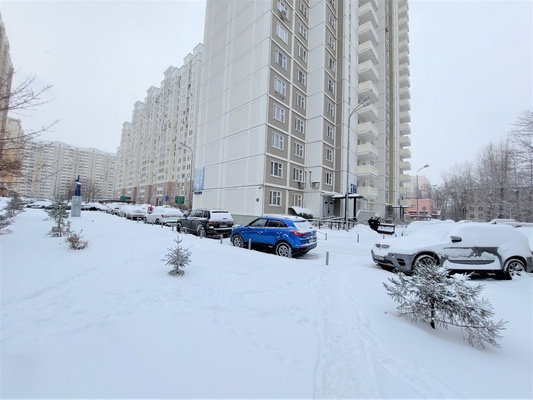 Продам трехкомнатную (3-комн.) квартиру, Академика Комарова ул, 3к2, Москва г