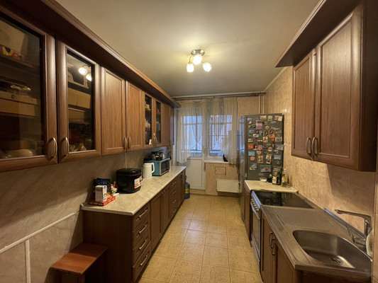 Продам двухкомнатную (2-комн.) квартиру, Юбилейный пр-кт, 5, Химки г