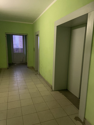 Продам двухкомнатную (2-комн.) квартиру, Юбилейный пр-кт, 5, Химки г