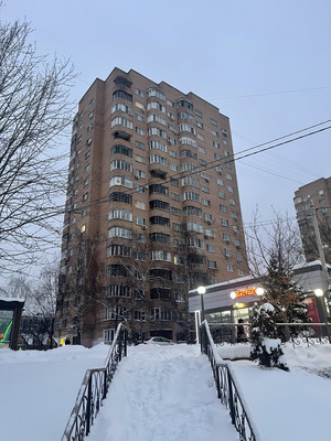 Продам двухкомнатную (2-комн.) квартиру, Юбилейный пр-кт, 5, Химки г