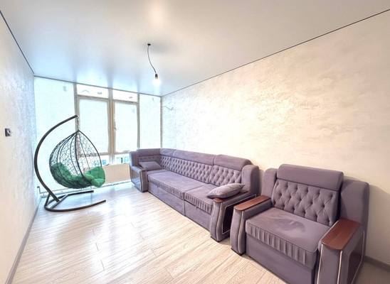 Продам однокомнатную (1-комн.) квартиру, Тлостанова ул, 32, Нальчик г