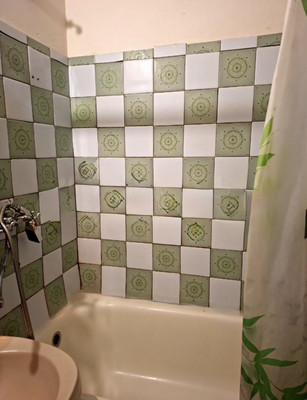 Продам однокомнатную (1-комн.) квартиру, Мира пр-кт, 97, Волгодонск г