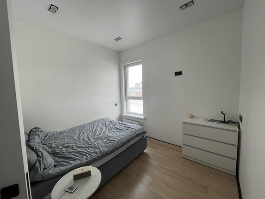 Продам двухкомнатную (2-комн.) квартиру, Александра Суворова пр-кт, 15К11, Симферополь г