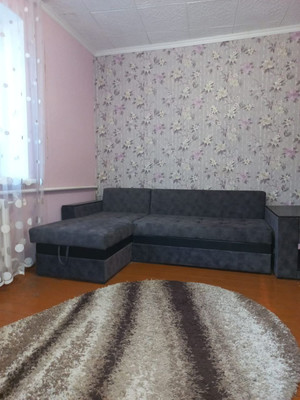 Продам многокомнатную квартиру, Октябрьская ул, 27, Лаванда п