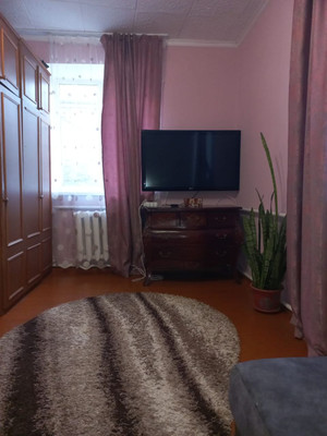 Продам многокомнатную квартиру, Октябрьская ул, 27, Лаванда п