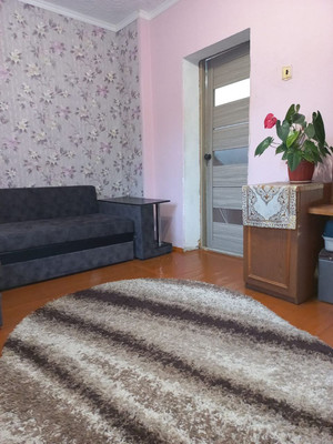 Продам многокомнатную квартиру, Октябрьская ул, 27, Лаванда п