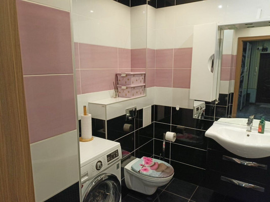 Продам двухкомнатную (2-комн.) квартиру, Горького ул, 96, Калининград г