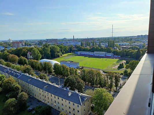 Продам двухкомнатную (2-комн.) квартиру, Горького ул, 96, Калининград г