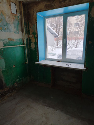 Продам двухкомнатную (2-комн.) квартиру, Центральная ул, 13, Ботня д