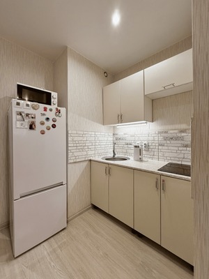 Продам однокомнатную (1-комн.) квартиру, Воронцовский б-р, 7, Мурино п