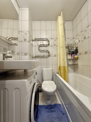 Продам однокомнатную (1-комн.) квартиру, Воронцовский б-р, 7, Мурино п