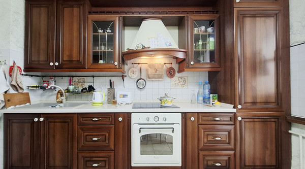 Продам двухкомнатную (2-комн.) квартиру, Фрунзенское шоссе ул, 6, Партенит пгт