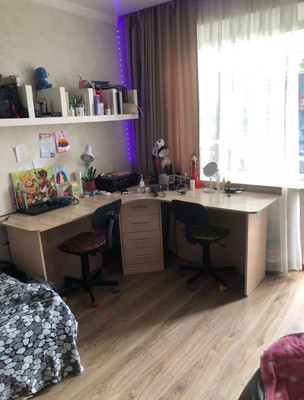 Продам двухкомнатную (2-комн.) квартиру, Каспарова ул, 8, Армавир г