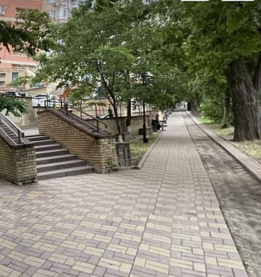 Продам трехкомнатную (3-комн.) квартиру, Петрашевского ул, 36, Ростов-на-Дону г