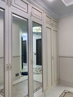 Продам трехкомнатную (3-комн.) квартиру, Ярцевская ул, 27к1, Москва г