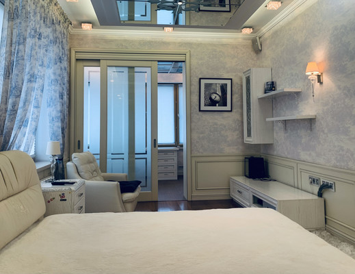 Продам трехкомнатную (3-комн.) квартиру, Ярцевская ул, 27к1, Москва г