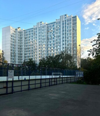 Продам двухкомнатную (2-комн.) квартиру, Академика Капицы ул, 34/121, Москва г