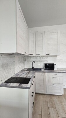 Продам однокомнатную (1-комн.) квартиру, Красноказарменная ул, 14Ак2, Москва г